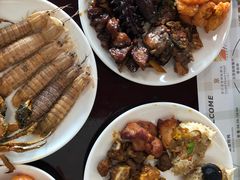 -荣誉国际酒店-云顶旋转餐厅
