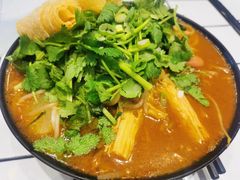 -肥汁米蘭香港米线(长宁来福士店)