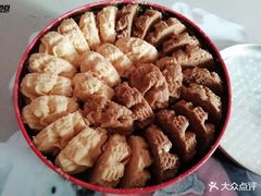 -珍妮曲奇聪明小熊(上环店)