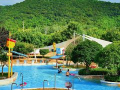 -汤山欢乐雪世界