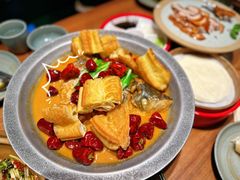 -青年公社烤鸭(宝杨宝龙广场店)