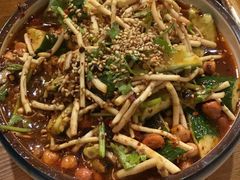 -猫爷的腔调·黔小馆(交大医学住宅区店)