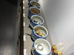 -尚尚仙·酸汤猪手·猪肚鸡火锅(华联万柳购物中心店)
