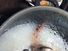 -九万士多港式海鲜粥底火锅(回龙观店)