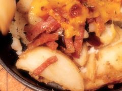 -HIGH FIVE哈福手工汉堡(桂林路店)