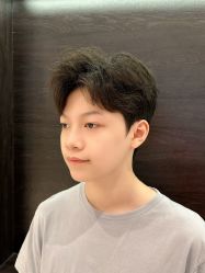 -BULB STUDIO 巴柏明星发型工作室