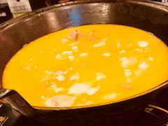 -鲜入围煮花胶鸡海鲜火锅