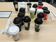 -喜茶(上海打浦桥日月光店)