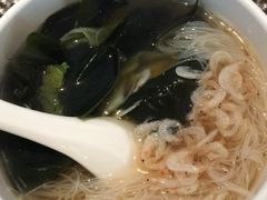 -万宝路大酒店