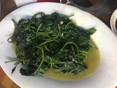-乌文新澄海卤鹅店