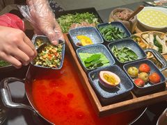 -楠小云·云南鲜菌·鲜牛自助火锅(九眼桥店)