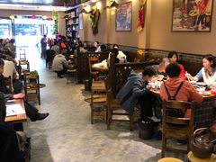 大堂-地锅公社·现炒地锅鸡·地锅鱼·夜宵(罗锦路店)