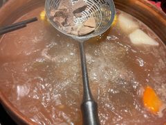 -牛村来人潮汕牛肉火锅(西单店)