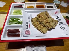 -肘子酥·天津菜·特色捞面(德云社店)