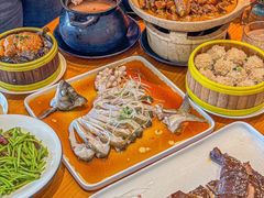 -莲餐厅·湖北菜·潜江小龙虾店(愚园路店)