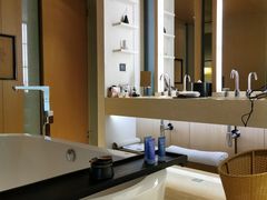 -杭州逸酒店(西湖武林店)