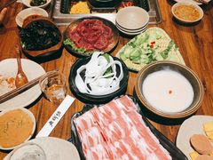 老牌坊秘制鱼豆花-吴氏老牌坊云南鱼豆花火锅店(通江街店)