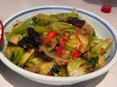 白菜梗炒肉-欧记大排档·景德菜(上海首店)