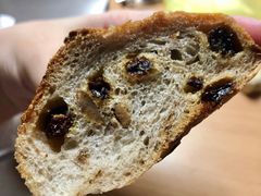 核桃提子法包-PAPER STONE BAKERY(天环店)