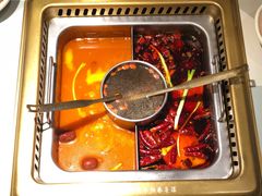 -雾都渣渣火锅(南城智汇城店)
