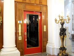 -内格雷斯科酒店