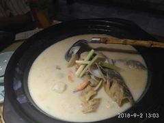 -佬麻雀·新湘菜(珠海金发购物中心店)