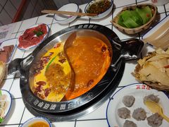 -贤合庄卤味火锅(时代广场店)