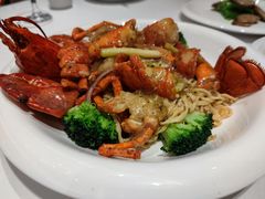 黑椒牛油焗波士顿大龙虾-万龙洲海鲜(大兴绿地缤纷城店)