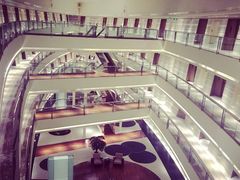 -上海滴水湖皇冠假日酒店