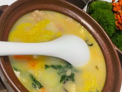 京城酥肉锅-四季民福烤鸭店(王府井灯市口店)