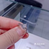 想给儿媳买个三十岁生日礼物，第一家就逛了克徕帝