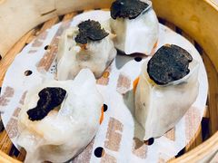 花开黑松露虾饺皇包-苏小柳点心·手作小笼包(浦东嘉里城分院)