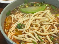 -臻老板牛肉面(光华路SOHO店)