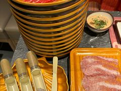 -牛YO寿喜烧·铁板烧和牛火锅自助(市府恒隆店)