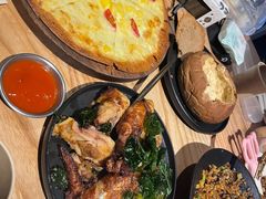 牛肝菌牛舌拌饭-一尺花园(广富林店)