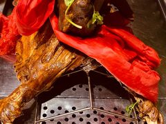 -吐哈石油大厦六鼎毡房民族特色餐厅
