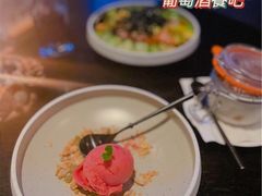 -wineapp葡萄酒餐吧(外滩金融中心店)