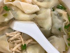 荠菜鲜肉三丝馄饨-老西白点心店