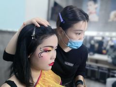 -吉田美学化妆美甲摄影培训(丽水校区)
