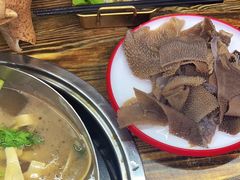 -刘少华贵州小黄牛·鲜牛肉火锅(总店)