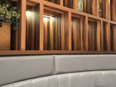 卡座-海底捞火锅(金花路店)