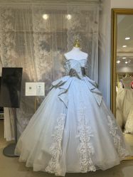-媄纪婚纱彩妆定制
