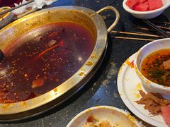 -潮火锅·麻辣牛肉火锅(观音桥方圆·LIVE店)