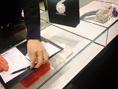 -CHANEL(恒隆广场店)