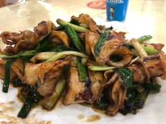 -双月饭店·20年老字号(新村店)