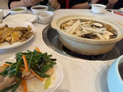-天宜隆蘑菇宴火锅(石景山旗舰店)
