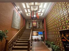 -梅龙镇酒家(南京西路总店)
