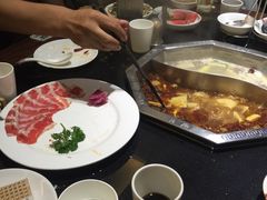 -重庆德庄火锅(体育中心店)