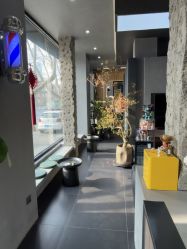 -老肖男士理发店