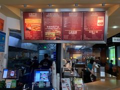 -The Habit Burger Grill 哈比特汉堡(复兴soho店)